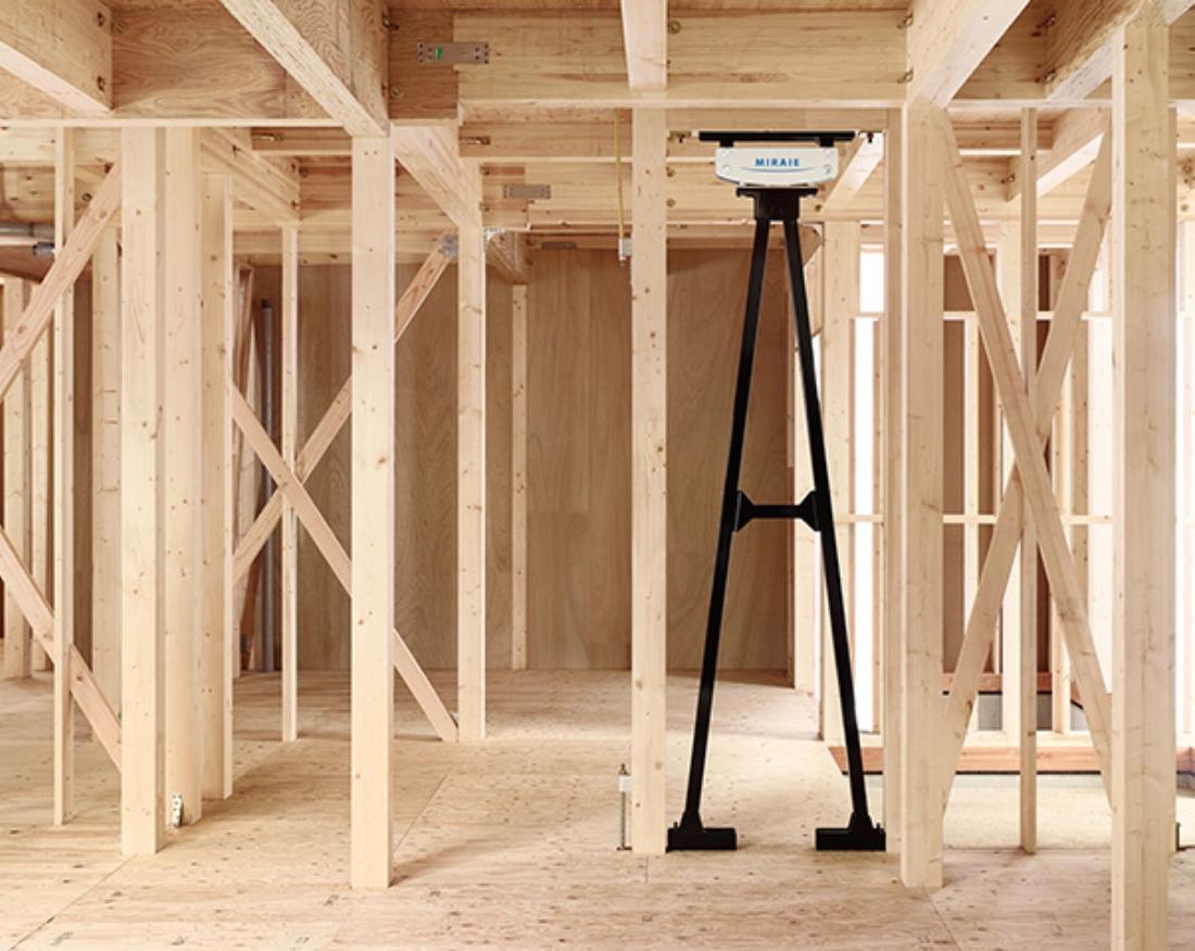 制震ダンパー標準採用